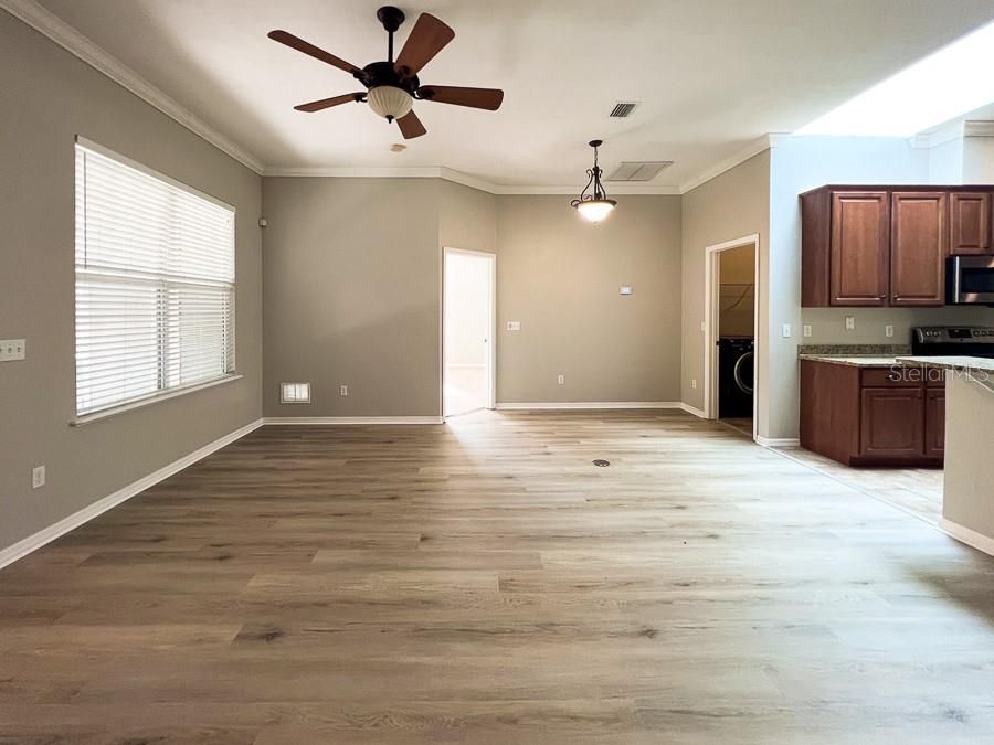 For Rent: $2,825 (4 beds, 3 baths, 2351 Square Feet)