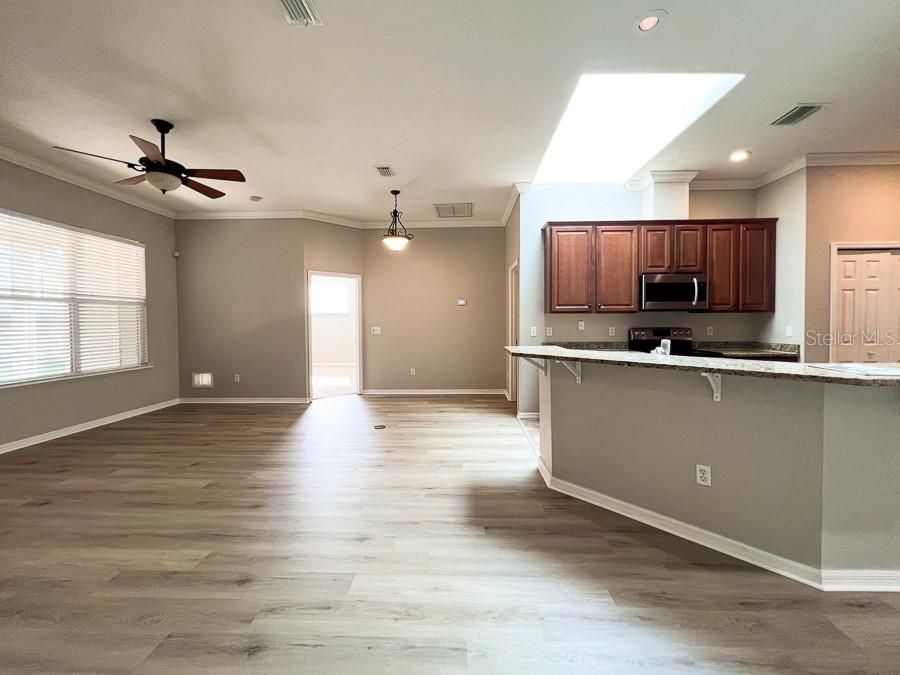 For Rent: $2,825 (4 beds, 3 baths, 2351 Square Feet)