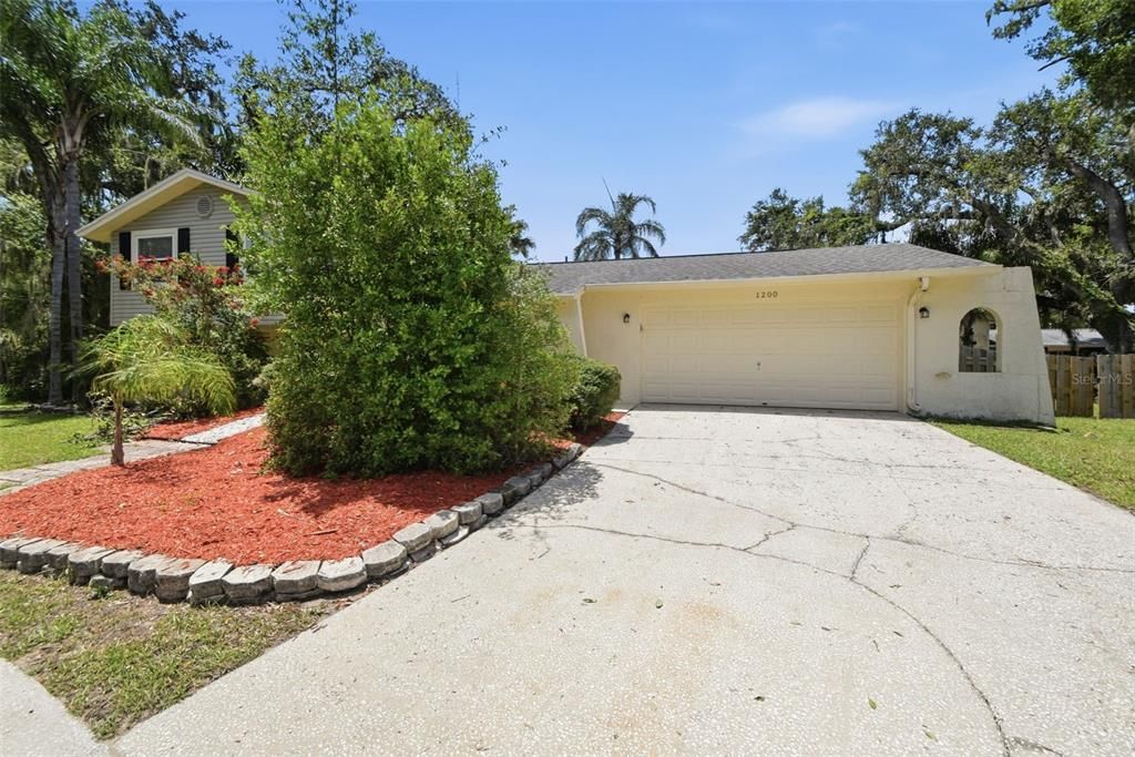 En Venta: $494,999 (4 camas, 3 baños, 1735 Pies cuadrados)
