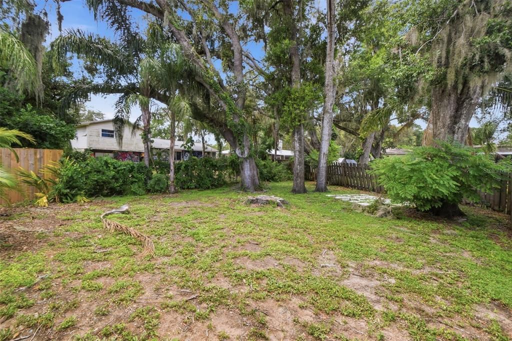 En Venta: $494,999 (4 camas, 3 baños, 1735 Pies cuadrados)