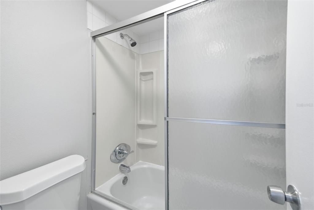 En Venta: $494,999 (4 camas, 3 baños, 1735 Pies cuadrados)