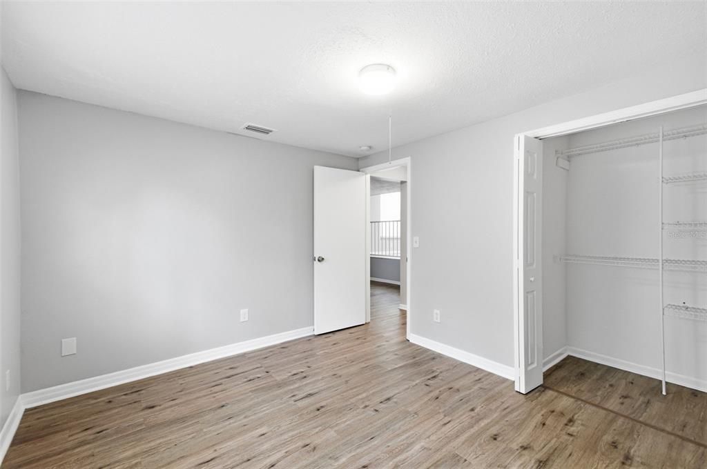 En Venta: $494,999 (4 camas, 3 baños, 1735 Pies cuadrados)