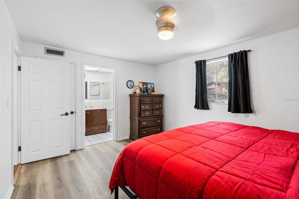 En Venta: $119,000 (2 camas, 2 baños, 888 Pies cuadrados)
