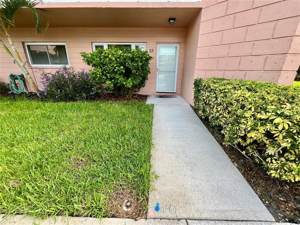 En Venta: $220,000 (2 camas, 2 baños, 1100 Pies cuadrados)