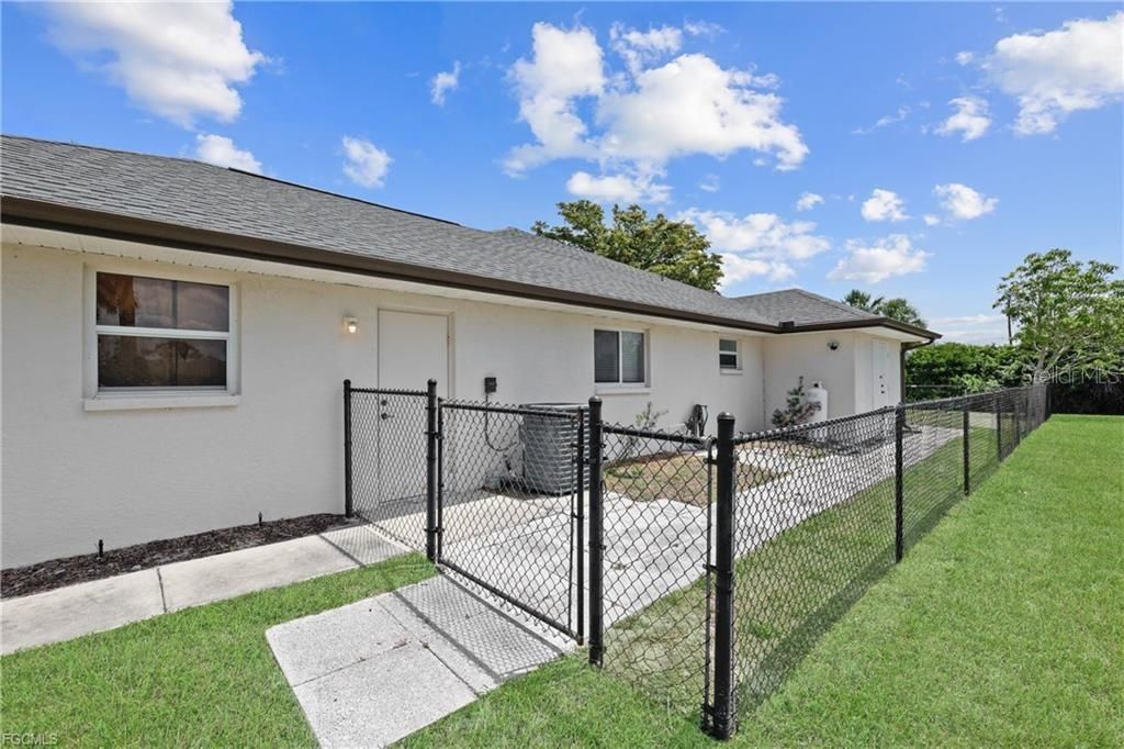 En Venta: $338,900 (3 camas, 2 baños, 1709 Pies cuadrados)