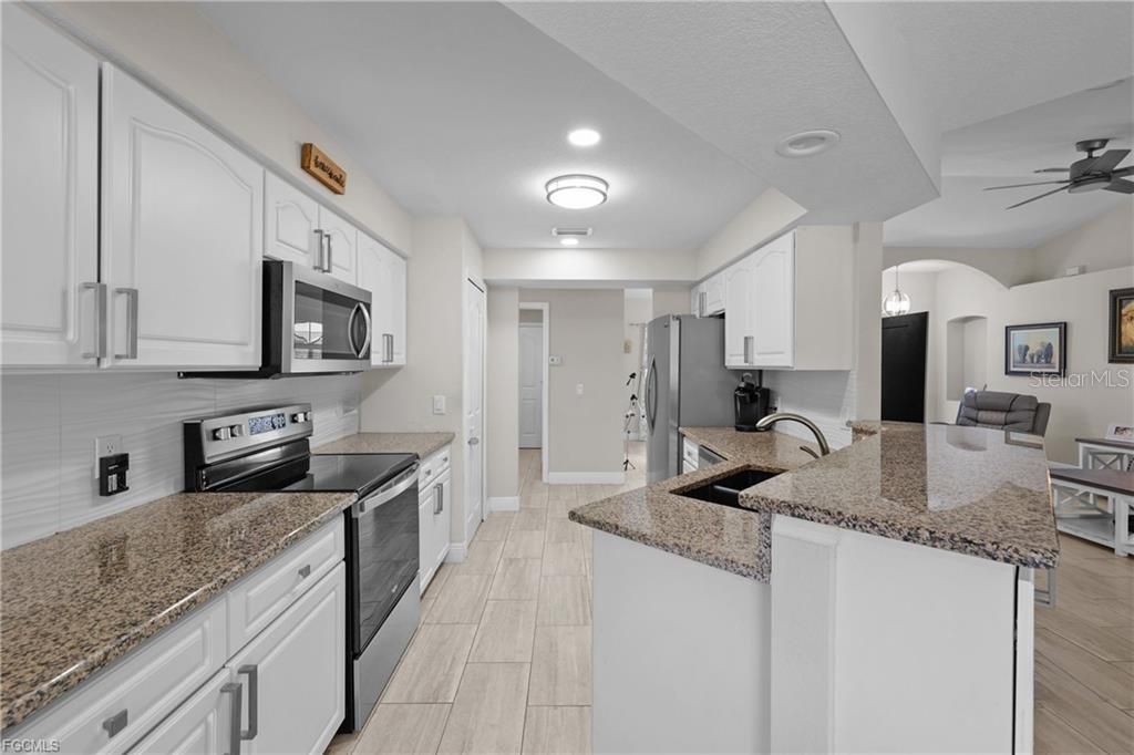 En Venta: $338,900 (3 camas, 2 baños, 1709 Pies cuadrados)