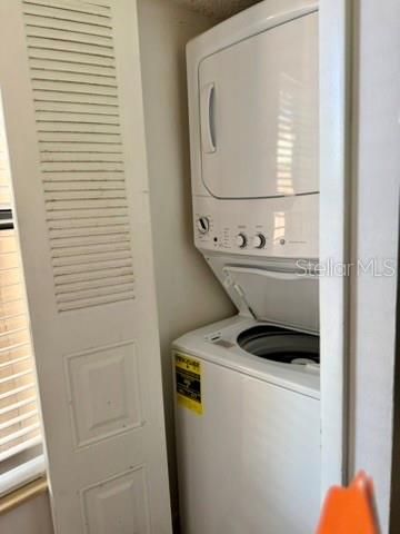 В аренду: $1,750 (2 спален, 2 ванн, 1000 Квадратных фут)
