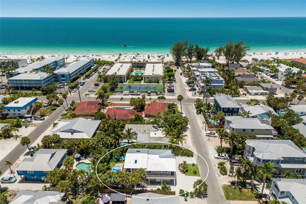 En Venta: $2,495,000 (4 camas, 3 baños, 2153 Pies cuadrados)