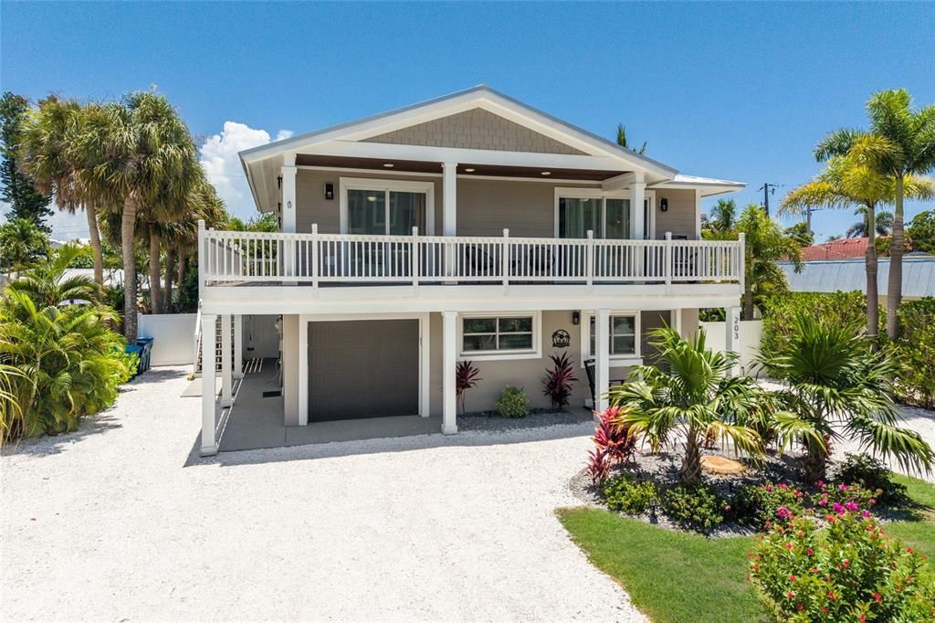 En Venta: $2,495,000 (4 camas, 3 baños, 2153 Pies cuadrados)