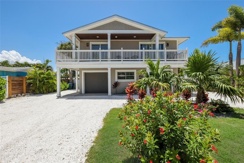 En Venta: $2,495,000 (4 camas, 3 baños, 2153 Pies cuadrados)