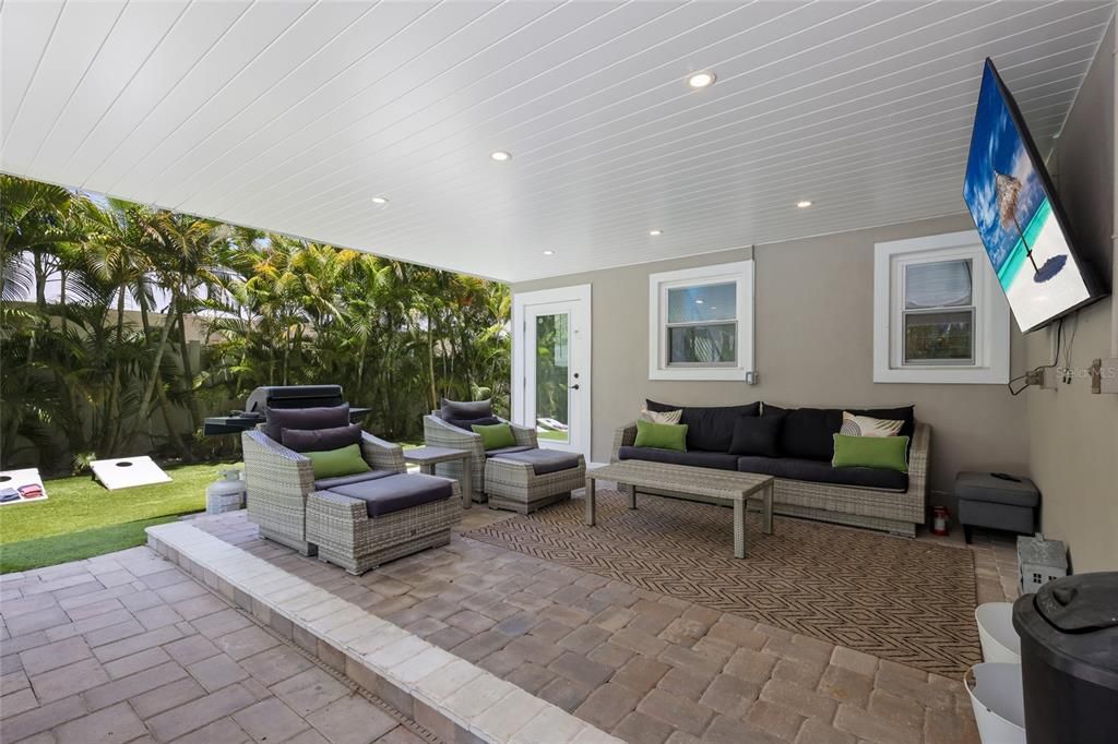 En Venta: $2,495,000 (4 camas, 3 baños, 2153 Pies cuadrados)