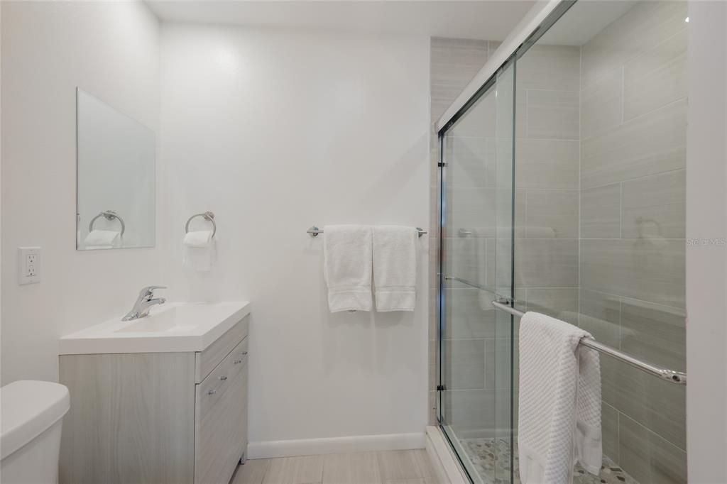 En Venta: $2,495,000 (4 camas, 3 baños, 2153 Pies cuadrados)