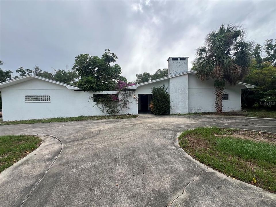 For Sale: $1,299,000 (3 beds, 4 baths, 2846 Square Feet)