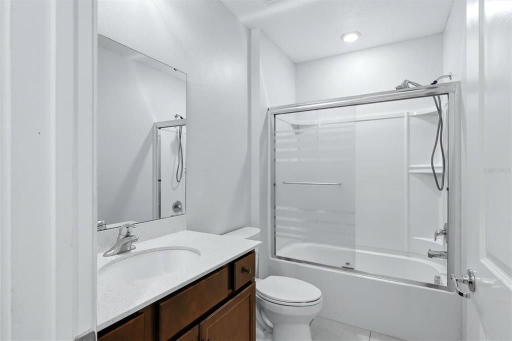 For Rent: $2,900 (4 beds, 3 baths, 2205 Square Feet)