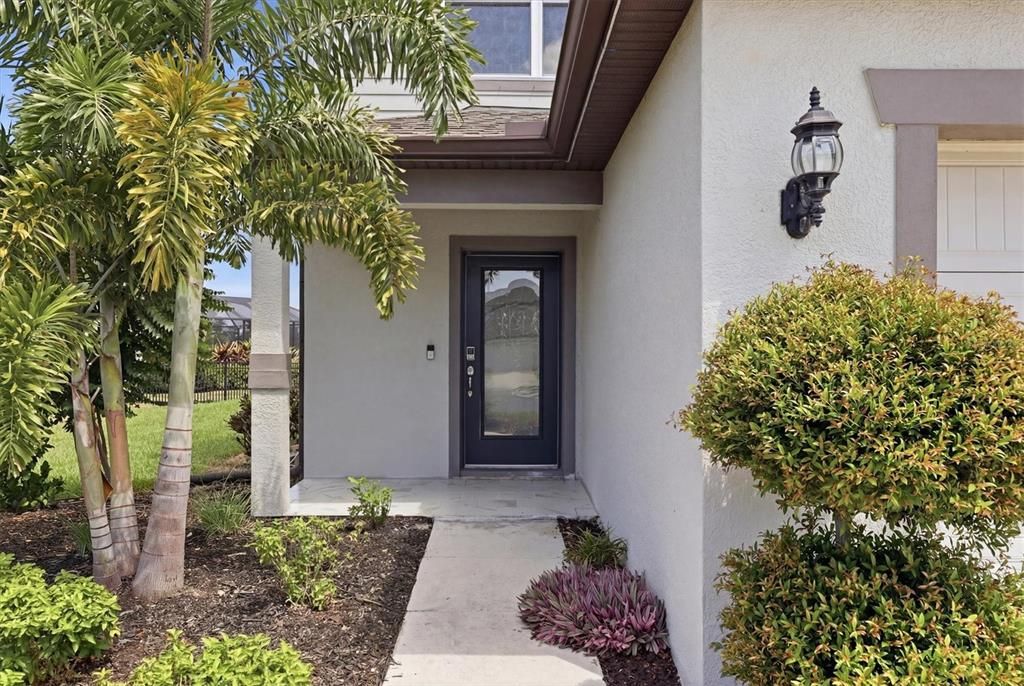 For Rent: $2,900 (4 beds, 3 baths, 2205 Square Feet)