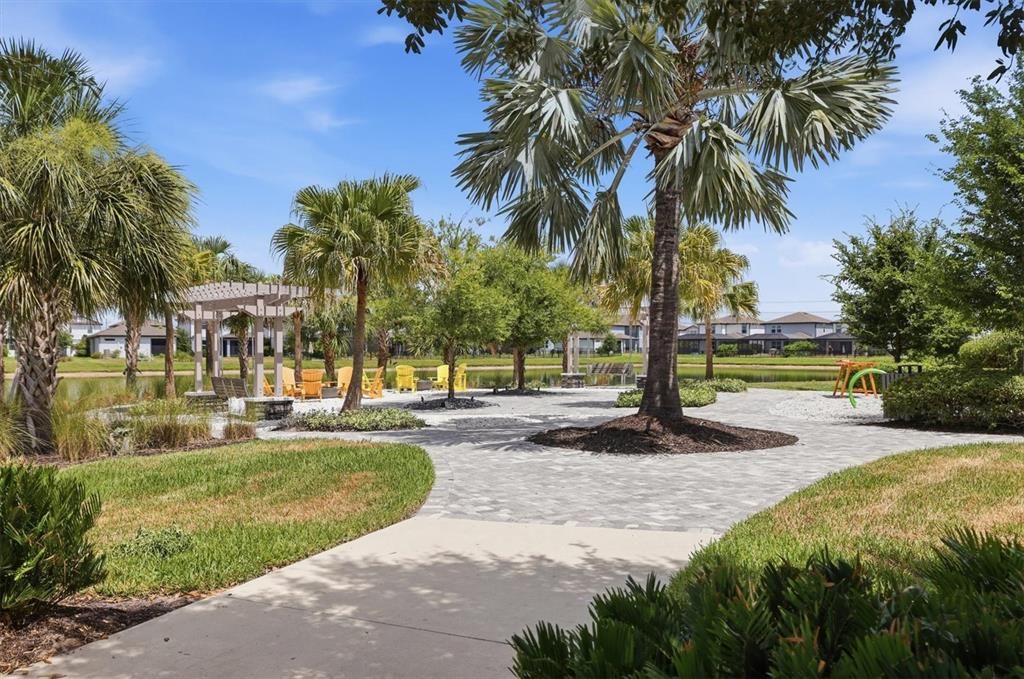 For Rent: $2,900 (4 beds, 3 baths, 2205 Square Feet)