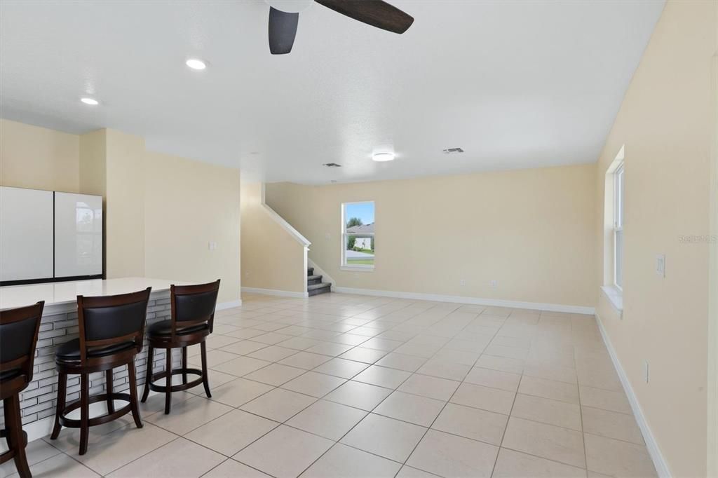 For Rent: $2,900 (4 beds, 3 baths, 2205 Square Feet)