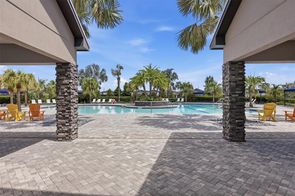 For Rent: $2,900 (4 beds, 3 baths, 2205 Square Feet)
