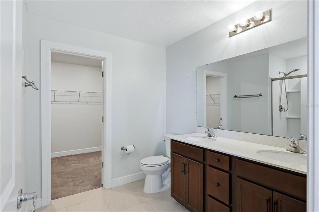 For Rent: $2,900 (4 beds, 3 baths, 2205 Square Feet)