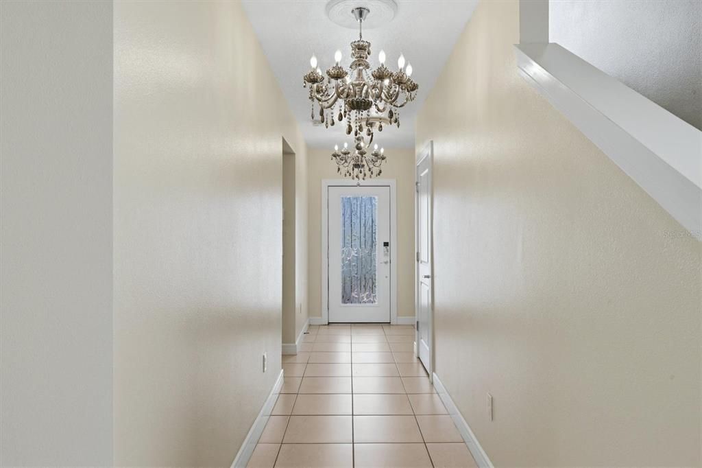For Rent: $2,900 (4 beds, 3 baths, 2205 Square Feet)