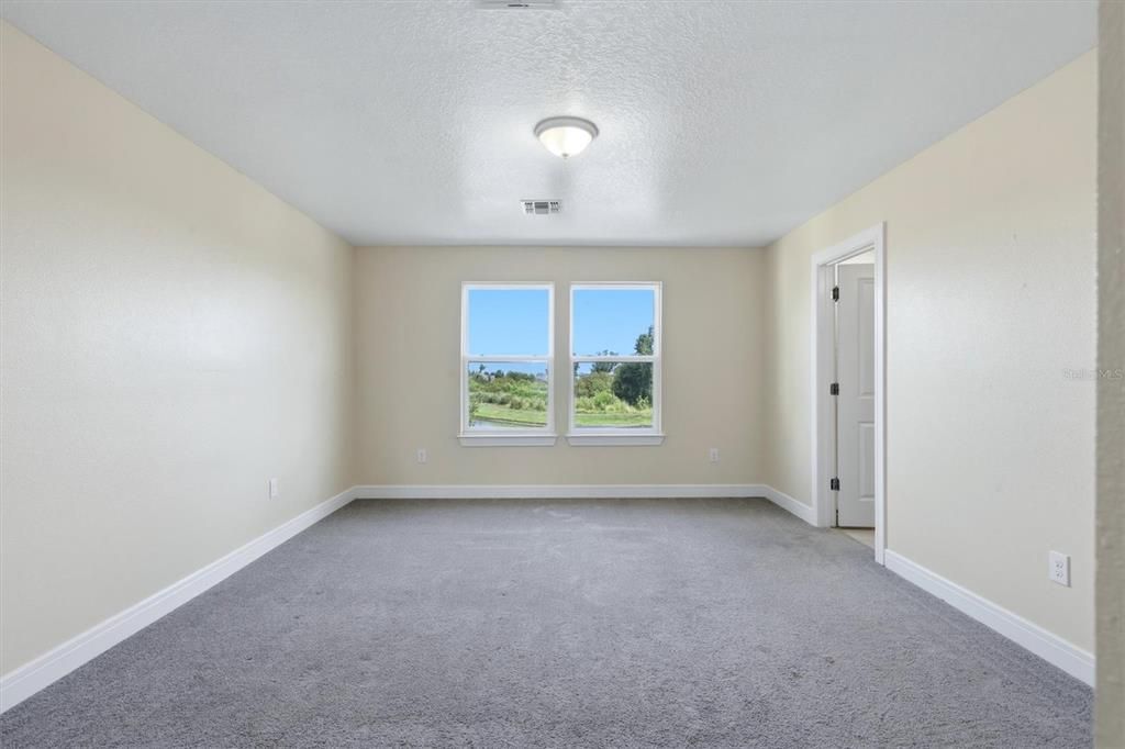 For Rent: $2,900 (4 beds, 3 baths, 2205 Square Feet)