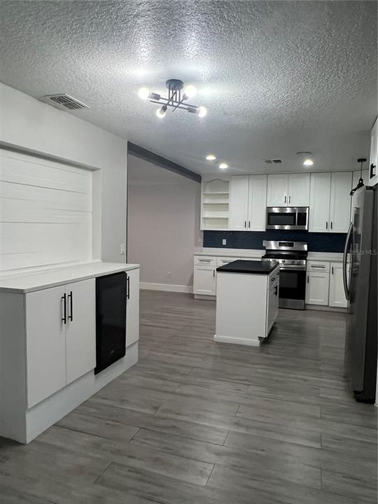 En Renta: $3,795 (5 camas, 2 baños, 1927 Pies cuadrados)