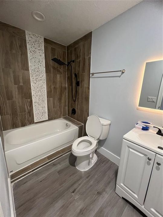 En Renta: $3,795 (5 camas, 2 baños, 1927 Pies cuadrados)