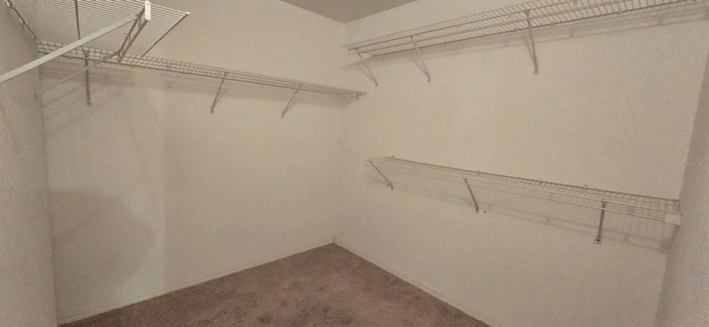 В аренду: $1,750 (2 спален, 2 ванн, 1287 Квадратных фут)