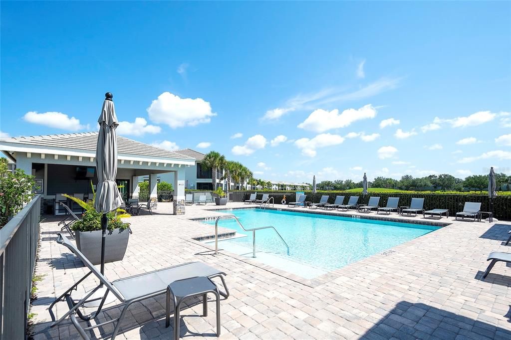 For Sale: $389,000 (2 beds, 2 baths, 1151 Square Feet)