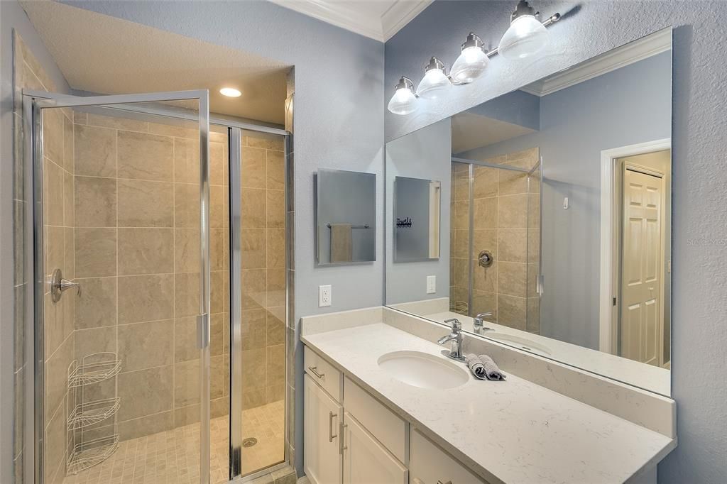 For Sale: $389,000 (2 beds, 2 baths, 1151 Square Feet)