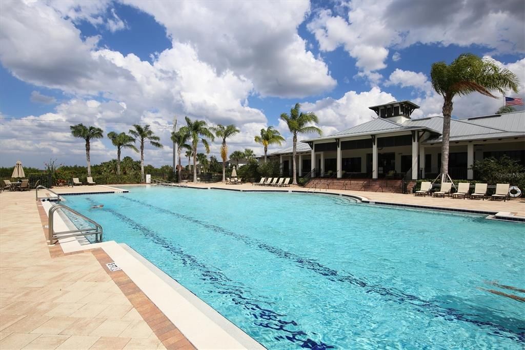 For Sale: $389,000 (2 beds, 2 baths, 1151 Square Feet)