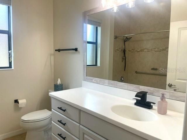 For Rent: $3,250 (2 beds, 2 baths, 1912 Square Feet)