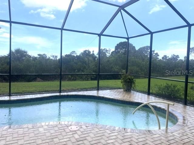 For Rent: $3,250 (2 beds, 2 baths, 1912 Square Feet)