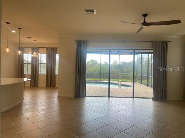 For Rent: $3,250 (2 beds, 2 baths, 1912 Square Feet)