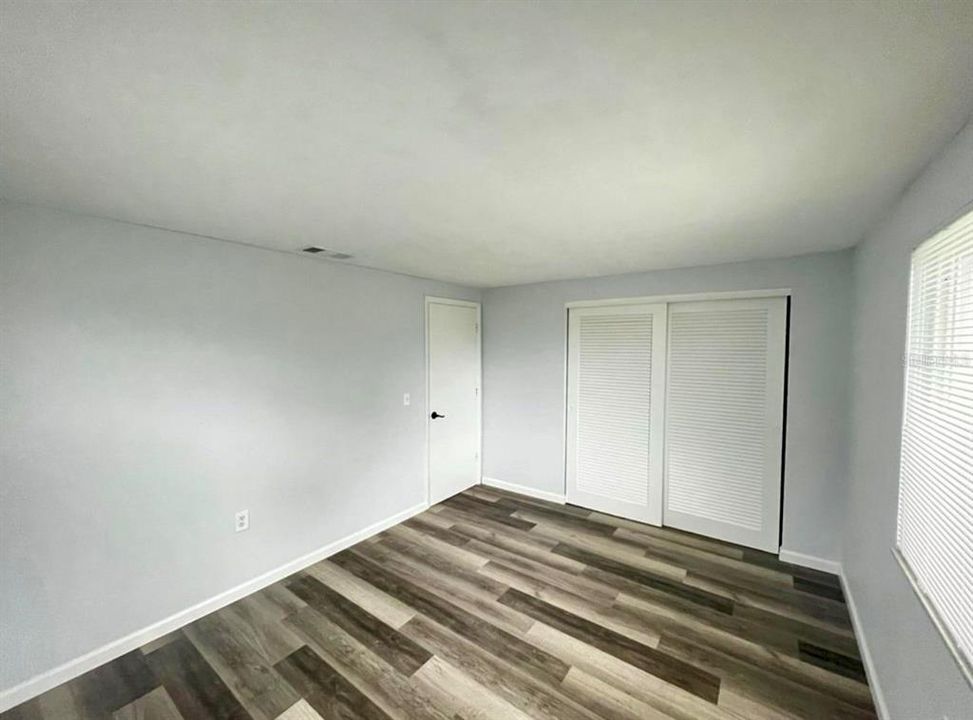 For Rent: $1,650 (2 beds, 1 baths, 816 Square Feet)