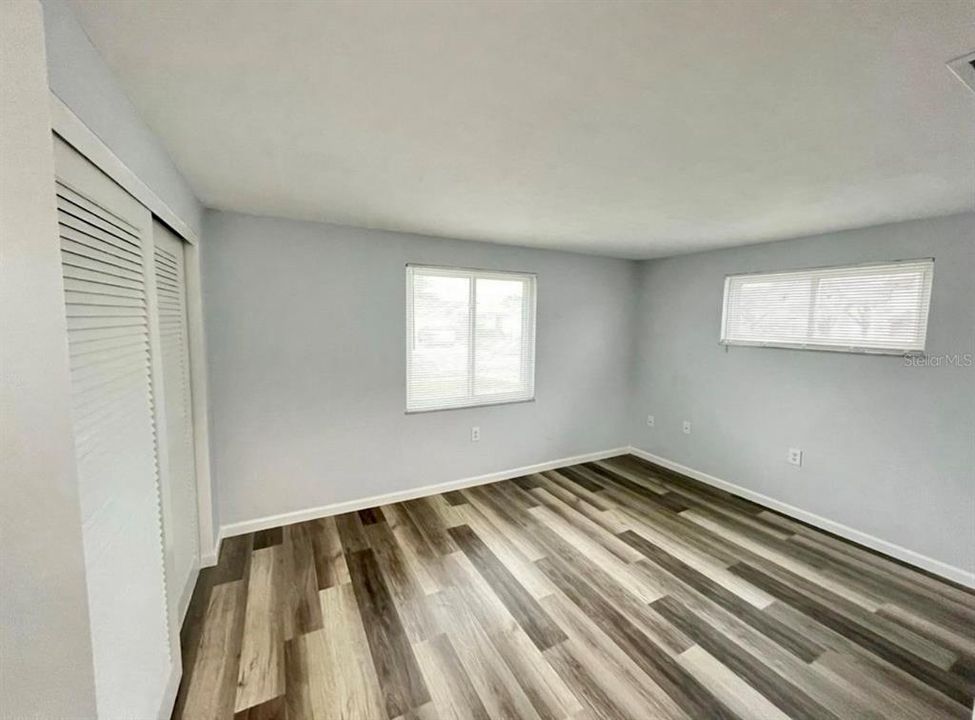 For Rent: $1,650 (2 beds, 1 baths, 816 Square Feet)