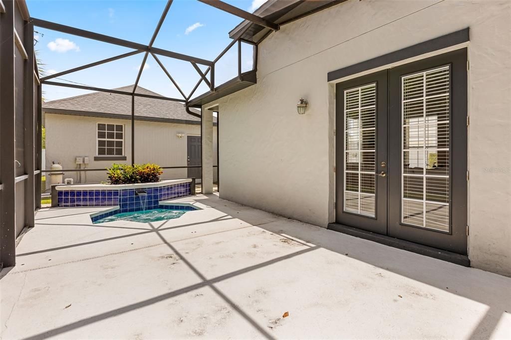 En Venta: $849,900 (4 camas, 2 baños, 2319 Pies cuadrados)