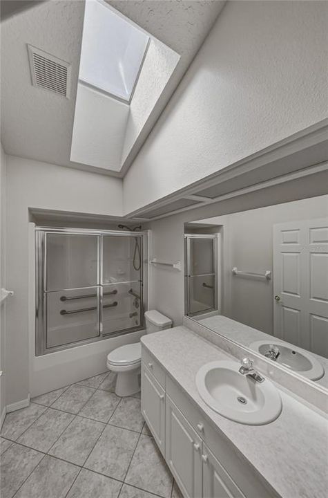 На продажу: $319,900 (3 спален, 2 ванн, 1534 Квадратных фут)