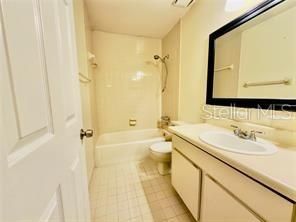 For Sale: $239,500 (2 beds, 2 baths, 1303 Square Feet)