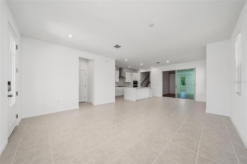 For Rent: $4,600 (3 beds, 2 baths, 1794 Square Feet)