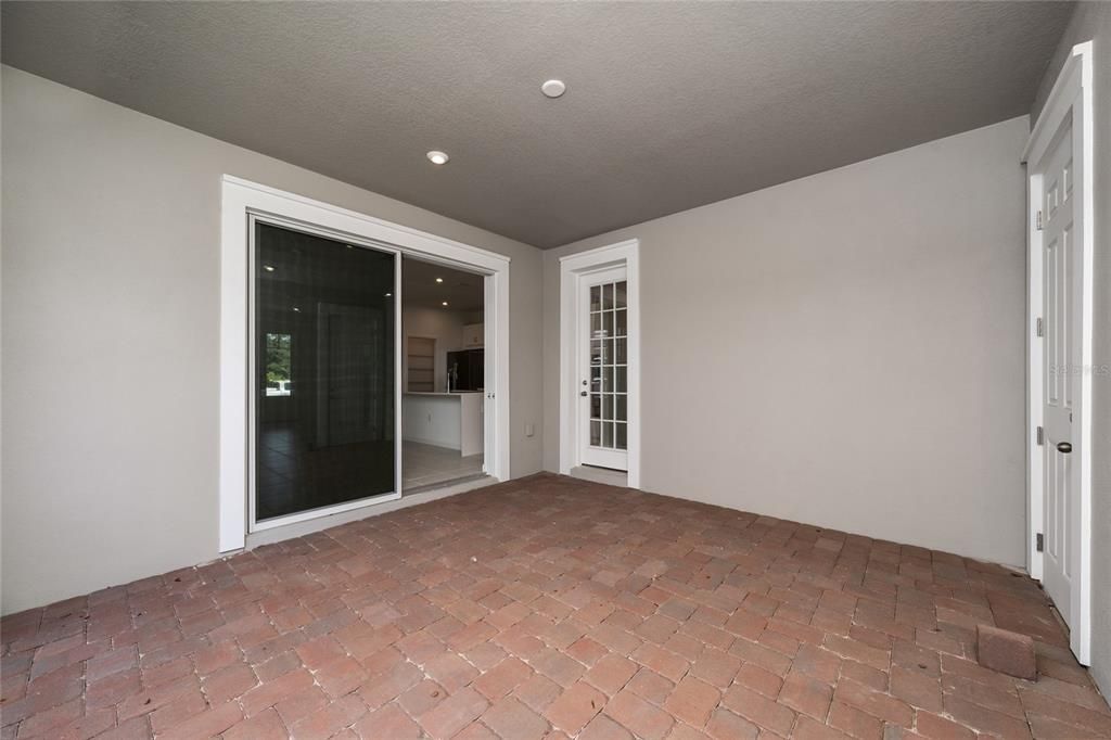 For Rent: $4,600 (3 beds, 2 baths, 1794 Square Feet)