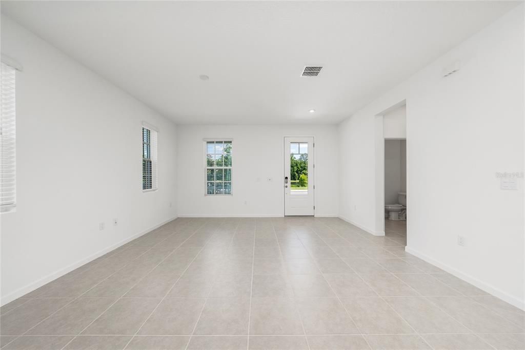 For Rent: $4,600 (3 beds, 2 baths, 1794 Square Feet)