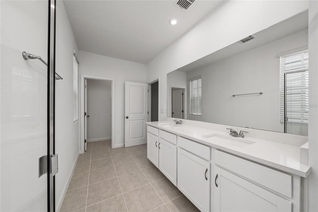 For Rent: $4,600 (3 beds, 2 baths, 1794 Square Feet)