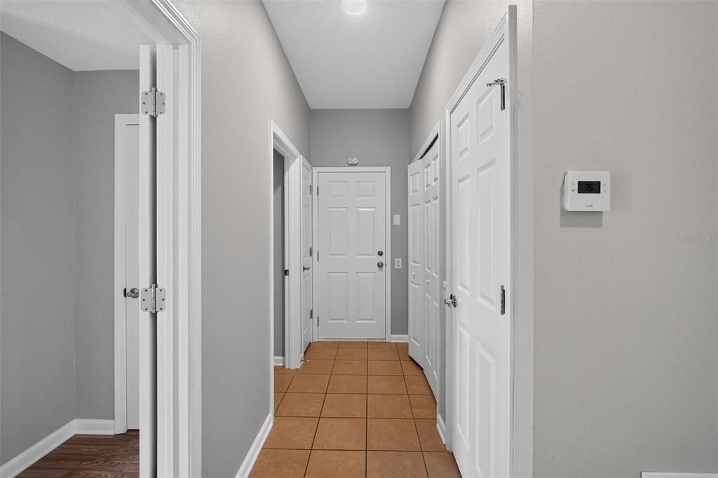 For Sale: $309,500 (3 beds, 2 baths, 1270 Square Feet)