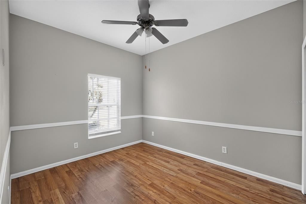 For Sale: $309,500 (3 beds, 2 baths, 1270 Square Feet)