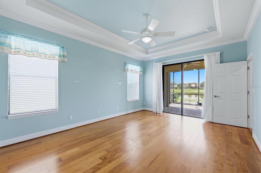 Activo con contrato: $499,000 (2 camas, 2 baños, 2121 Pies cuadrados)