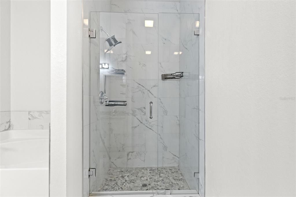 В аренду: $3,500 (6 спален, 3 ванн, 3386 Квадратных фут)