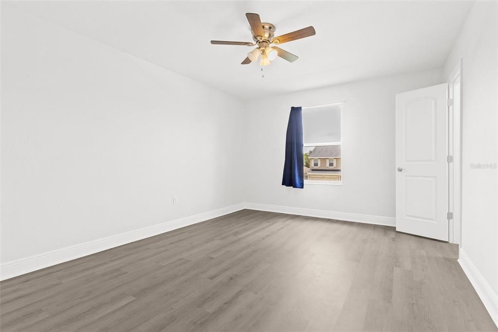 В аренду: $3,500 (6 спален, 3 ванн, 3386 Квадратных фут)