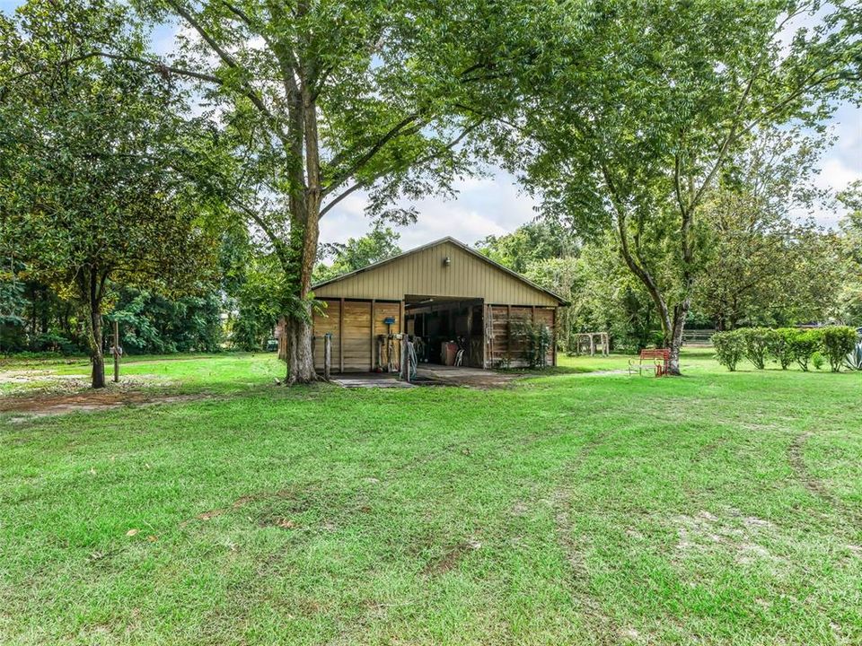 En Venta: $699,000 (3 camas, 2 baños, 1715 Pies cuadrados)