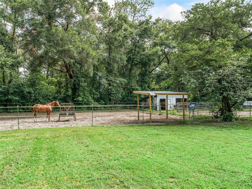 En Venta: $699,000 (3 camas, 2 baños, 1715 Pies cuadrados)